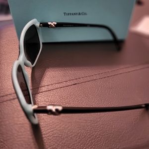 Tiffany & co glasses
